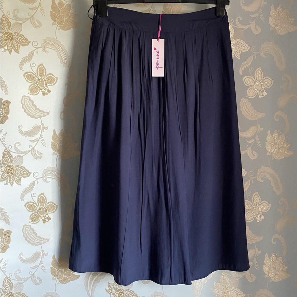 Elegant Navy Blue Skirt